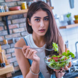 How to Manage Menopause Belly: 6 Foods You Should Eat